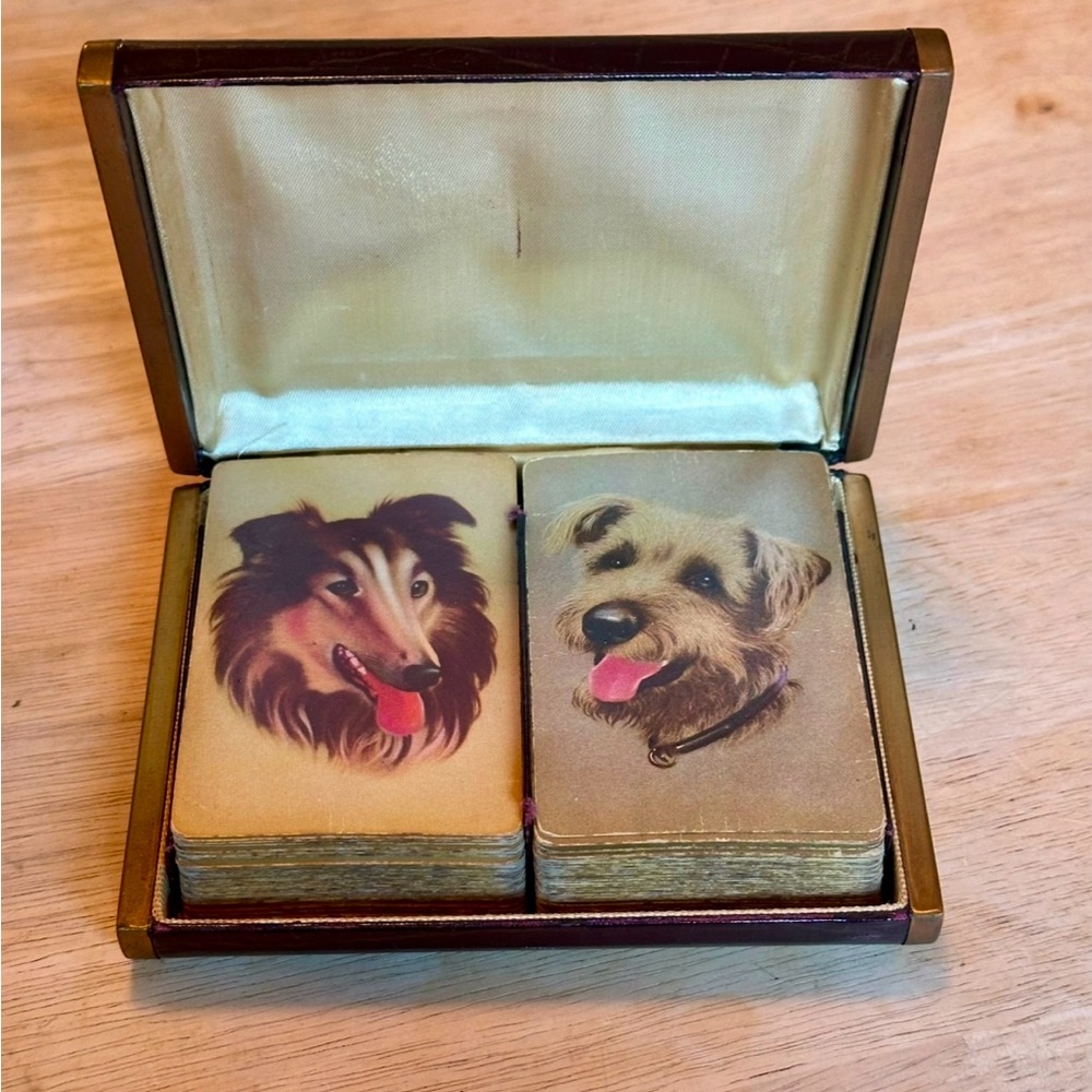 Vintage Duratone Plastic Coated Double Deck Floral Playing‎ Cards Leather Case